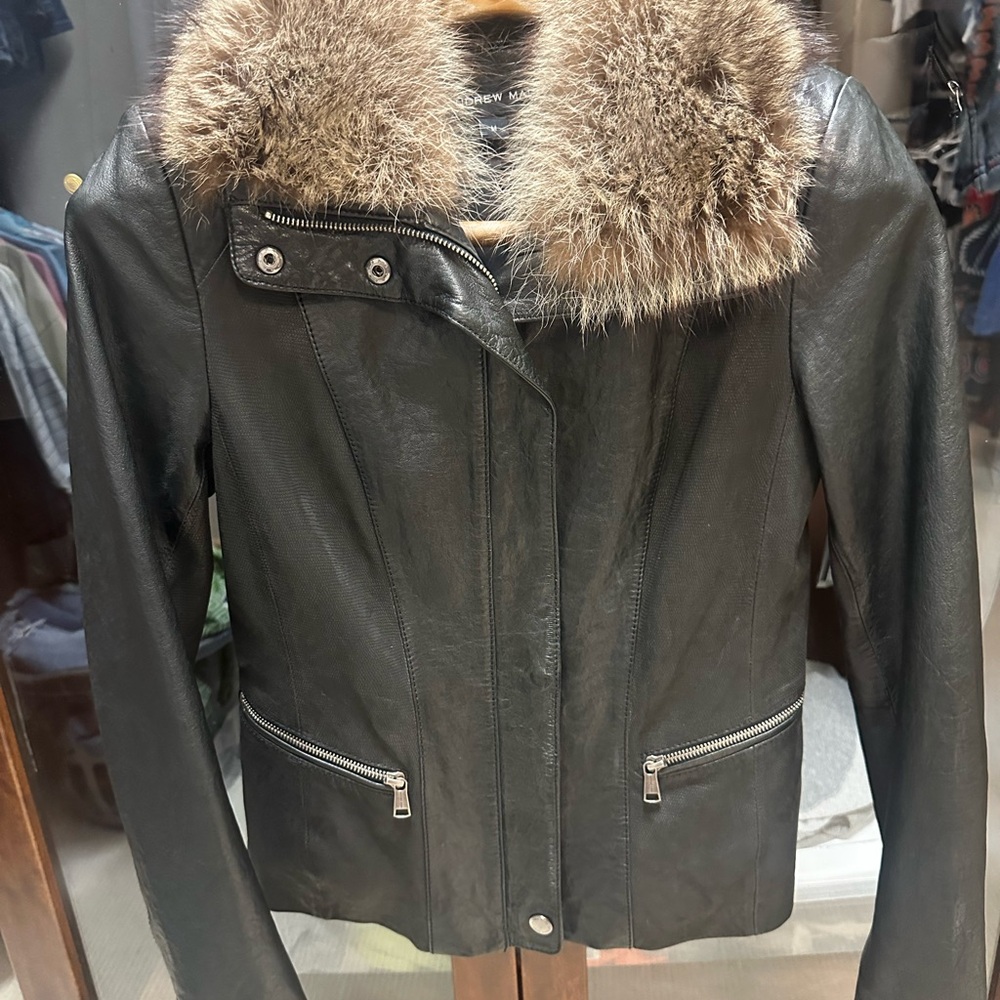 Beautiful Andrew Marc Black Leather Jacket with Fur Collar